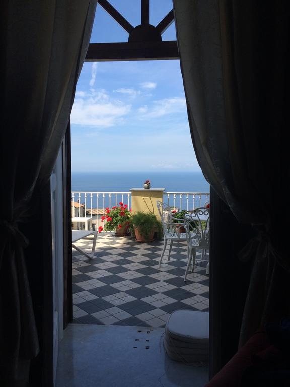 Relais Il Pennino Bed & Breakfast Massa Lubrense Luaran gambar