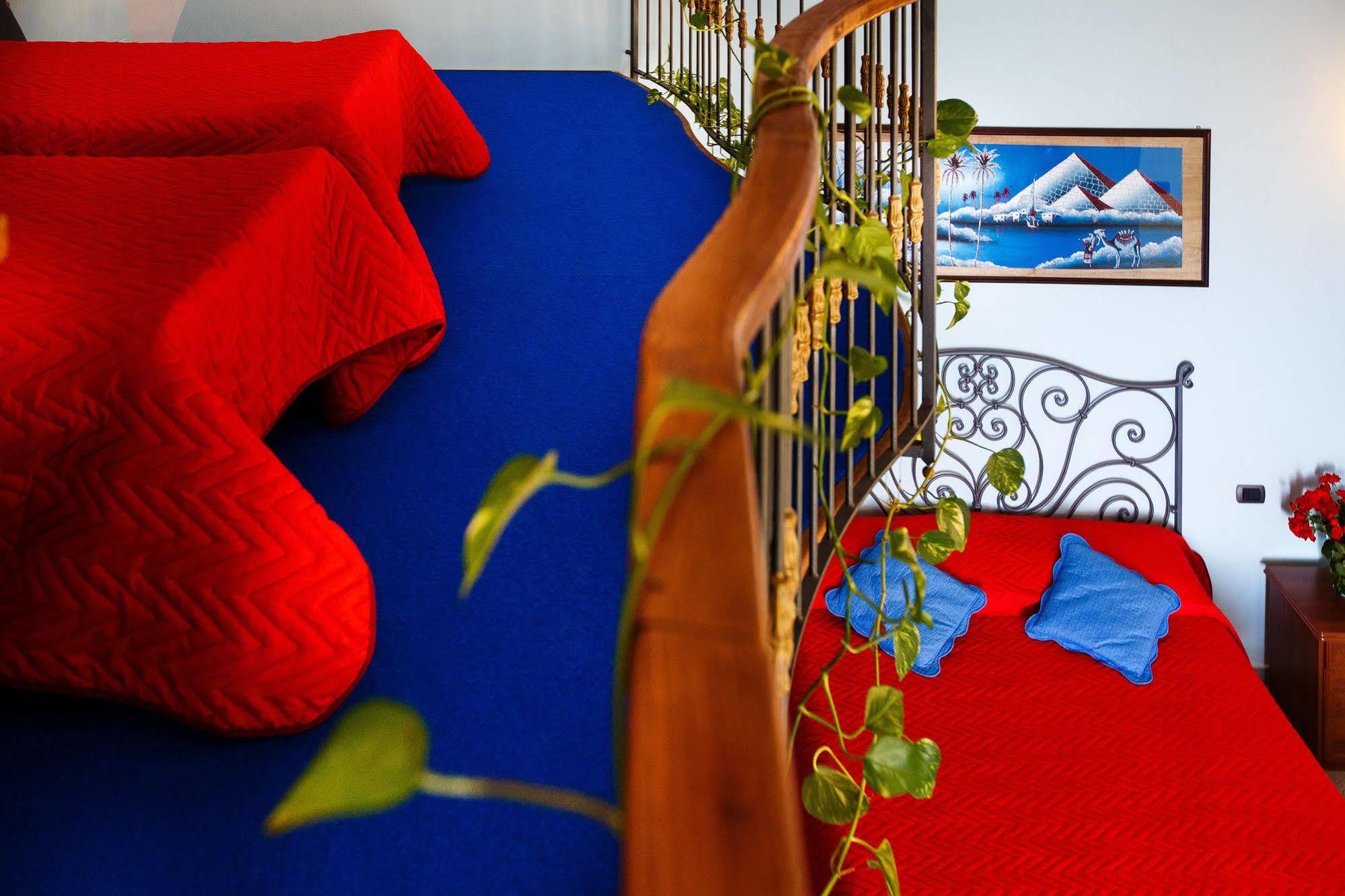 Relais Il Pennino Bed & Breakfast Massa Lubrense Luaran gambar
